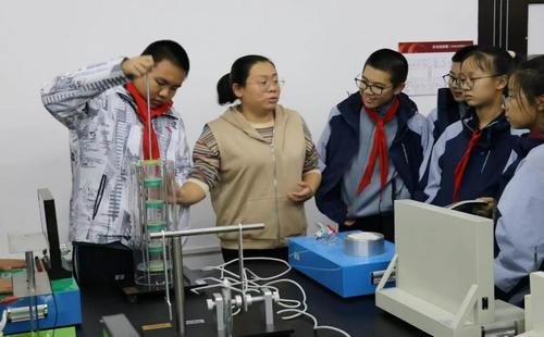 67e601f5a3100831b0448dff