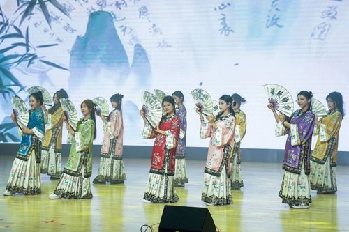 微信图片_2025-11-06_094411_360