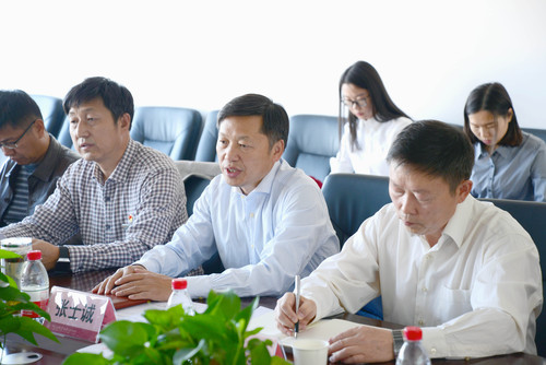 20171015自治区领导莅临中石大-艺修社夏海博 陈柑明 (4)