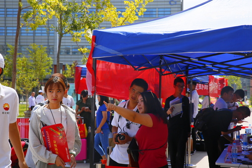 20170825-26你好中石大，欢迎2017级新生-张宝 (5)