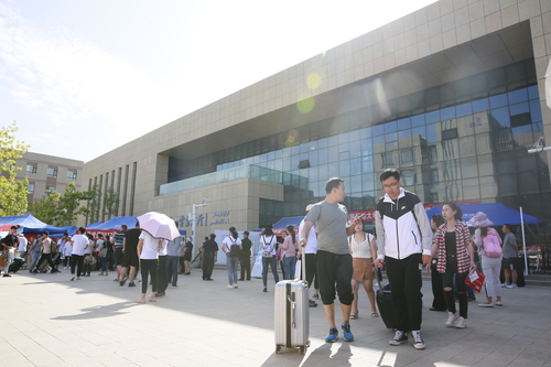 20170825-26你好中石大，欢迎2017级新生-张宝 (60)