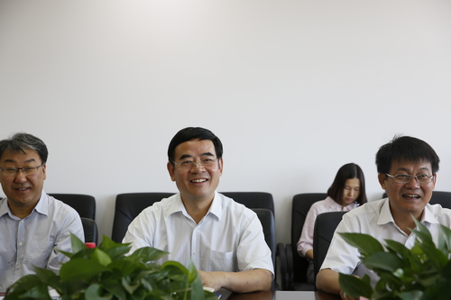 20170709对外经贸大学蒋庆哲书记一行到访克拉玛依校区-张宝 (33)