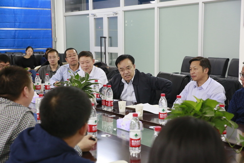 20171120-22张来斌校长克拉玛依校区一行 (268)