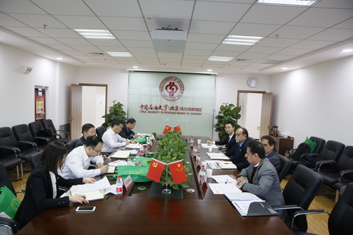 6日上午座谈 (1)