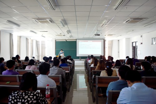 2020.6.1文理学院召开2019-2020学年春季学期教学管理规范培训会 (2)