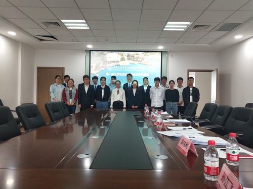 自立自强照片-合影1