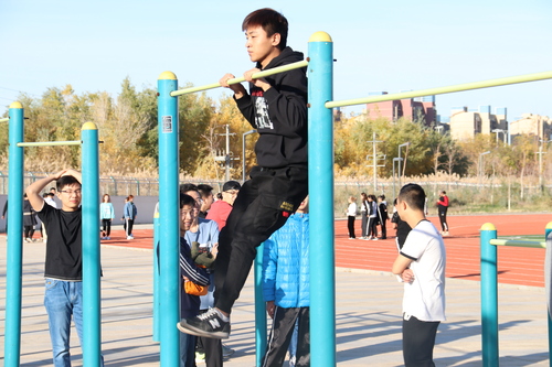 20191104校区顺利完成2019年度大学生体质健康测试工作 (2)