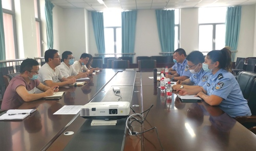 工学院与大学城派出所开展首次工作交流会