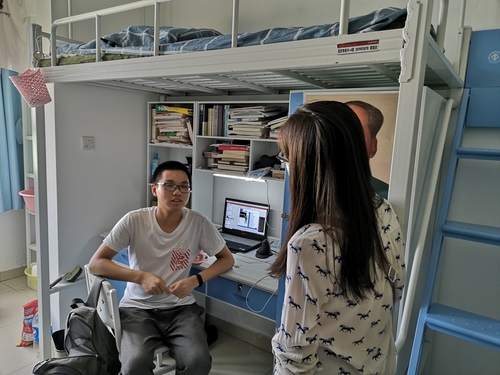 校区组织开展新时代校园爱国卫生运动7