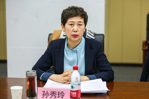 20211130第十九届六中全会精神座谈会  魏静怡 韩佳驹 (21)