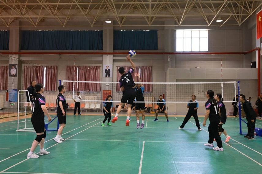 排球兴趣小组