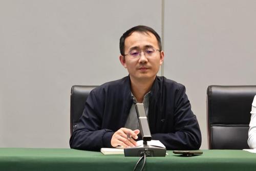 侯书记