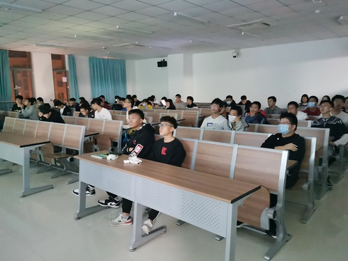 20201011“情系工院 执梦远航” ——校区工学院举办2020年迎新晚会 (1)