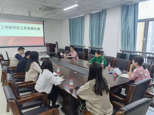 1efae6b2017257b43910578e709f8b0