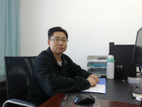 工作照片（横拍，不能是证件照）_0_2022-11-17T09_19_00.653Z