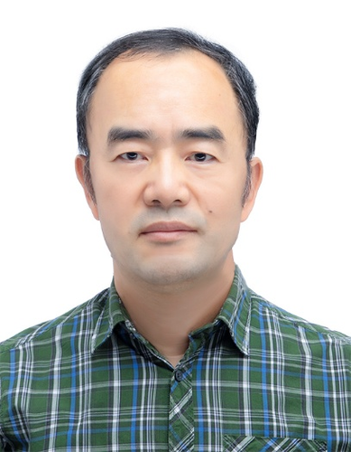 工作照片（横拍，不能是证件照）_0_2022-11-15T05_34_38.283Z