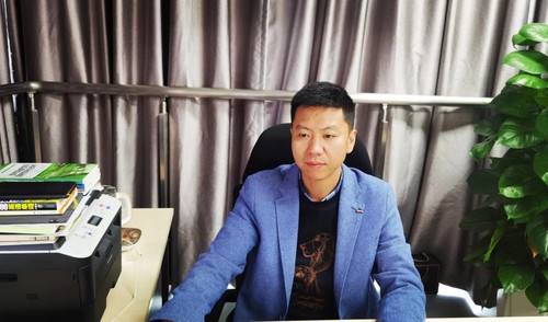 吴冠霖