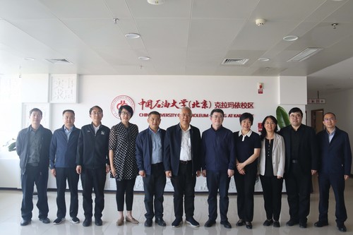 06C39A4A0BD2959C514278E538C403C8