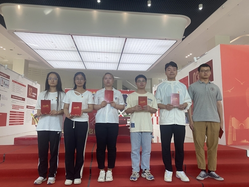 4c00b7183213e38e734ba4867ee65bb