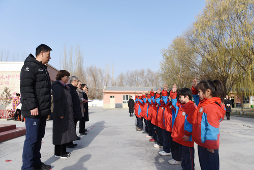 20191202校区文理学院在新和县建立大学生志愿服务基地 (3)