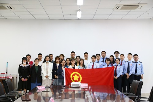 20210421经济会计系联合党支部与市税务局开展主题党日活动 (2)