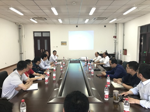 20170511-中石油勘探开发研究院秦积舜教授来校区参观交流-章星