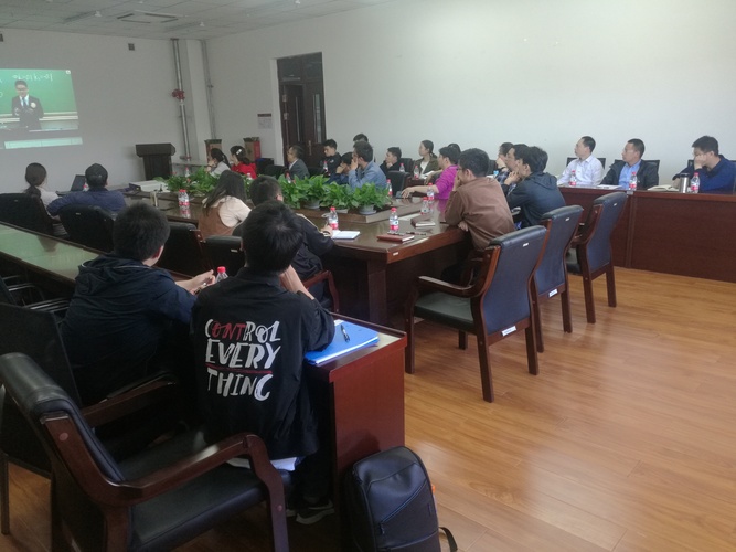 20190520石油学院组织收看北京高校第十一届青年教师教学基本功比赛直播-石油学院刘莹1 20190520石油学院组织收看北京高校第十一届青年教师教学基本功比赛直播-石油学院刘莹1