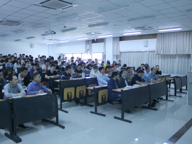 20190530-石油讲堂第十五期  玛湖大油区发现之旅与主要启示-石油学院-刘莹-1