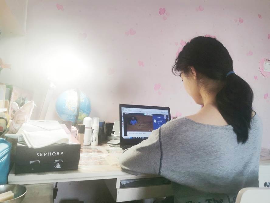 安峥在上专业课