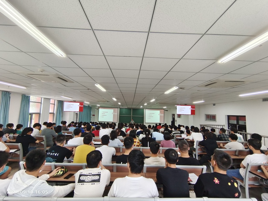 工学院开展“求职护航，就业服务季”为主题的就业促进系列活动4