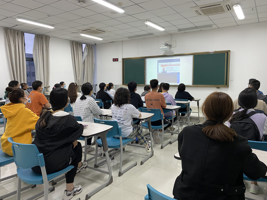 文理学院开学第一课分会场