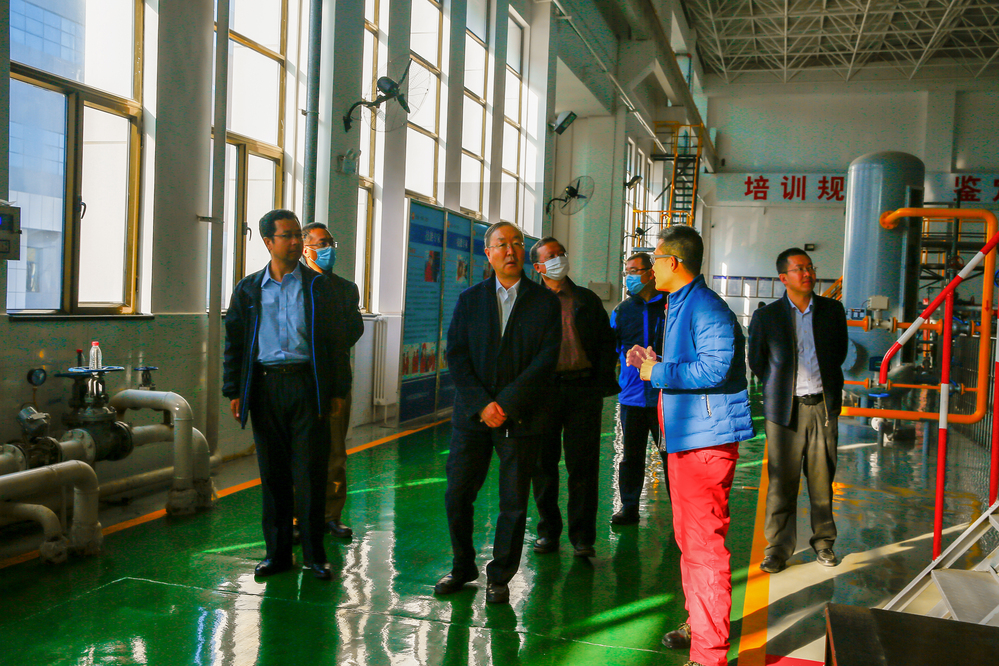 参观实训基地