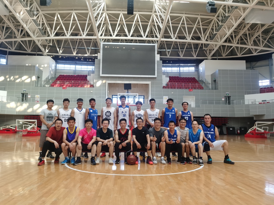 石油学院篮球赛2