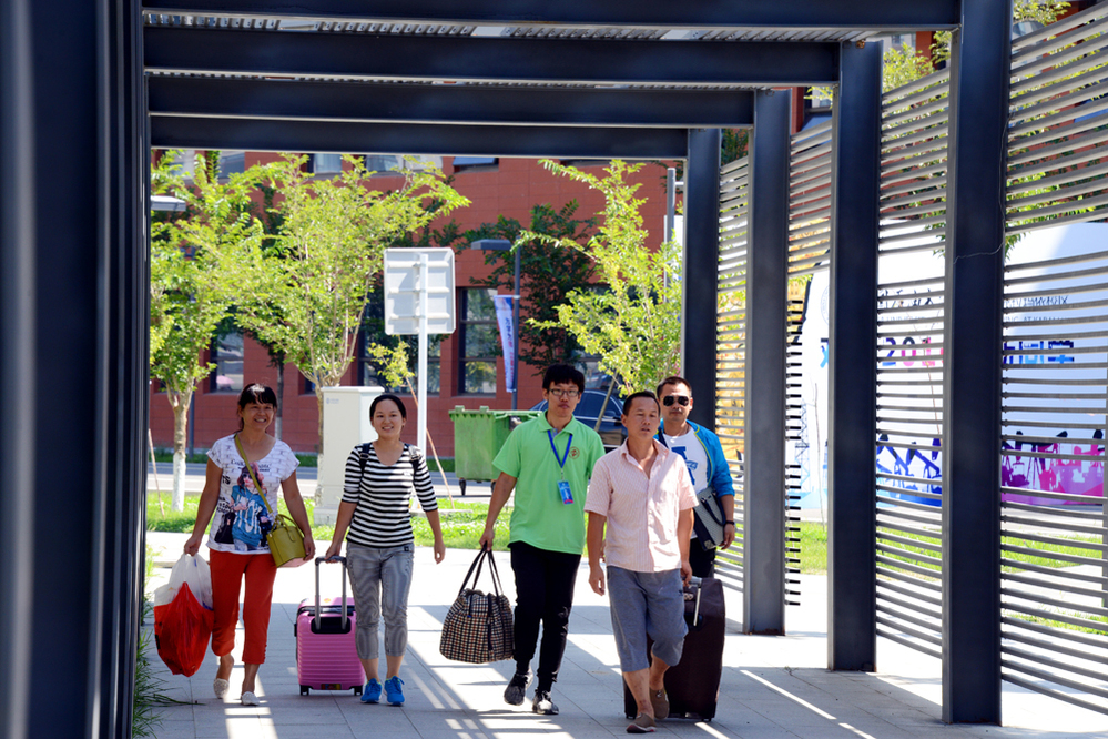20160823-25中石大克拉玛依校区首届新生报道-张宝 (481)