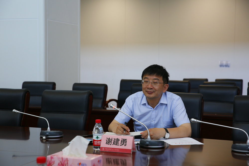 200602吉庆油田一行来校区调研-张宝摄影 (26)