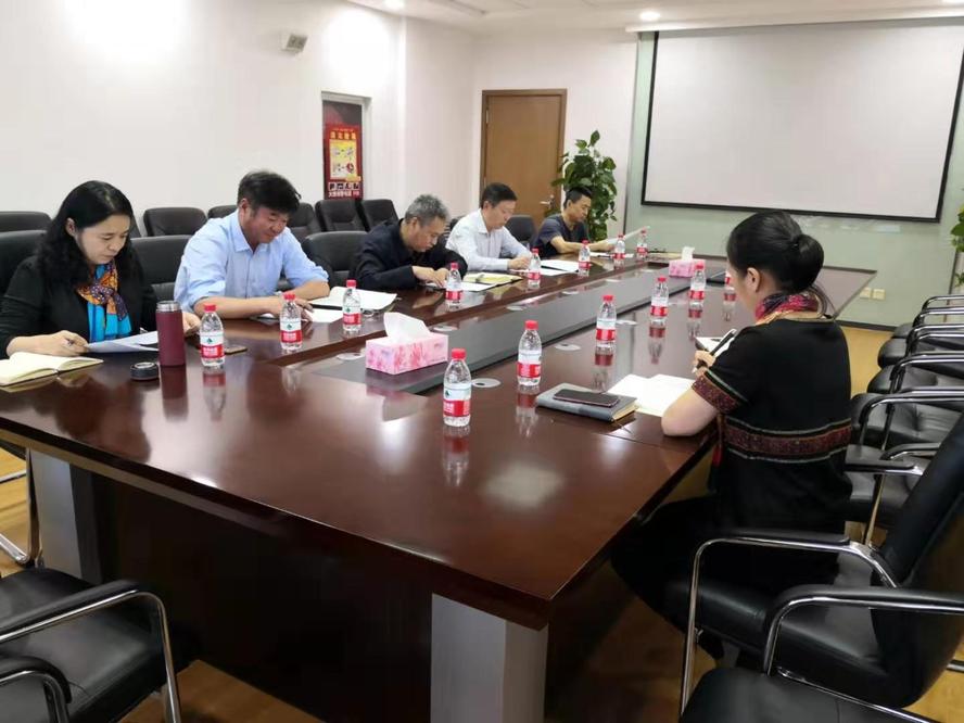 191107校区召开领导班子对照党章党规找差距专题会议