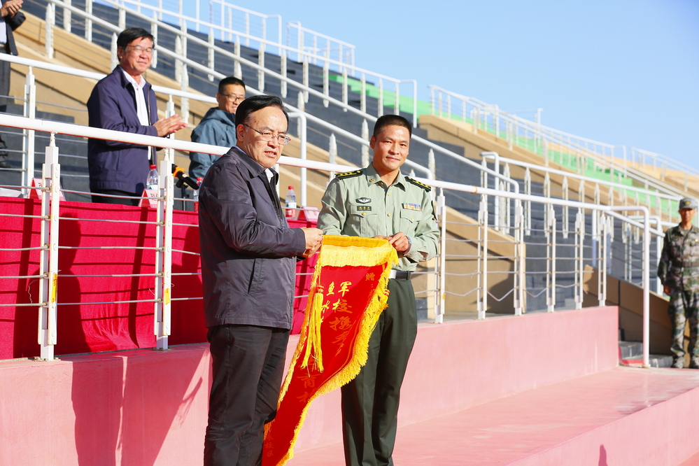 20190915军训结训典礼-张宝 (163)