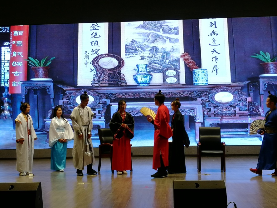 20190528-校区首届英语“话剧之夜”成功举行-文理学院-徐绍康02