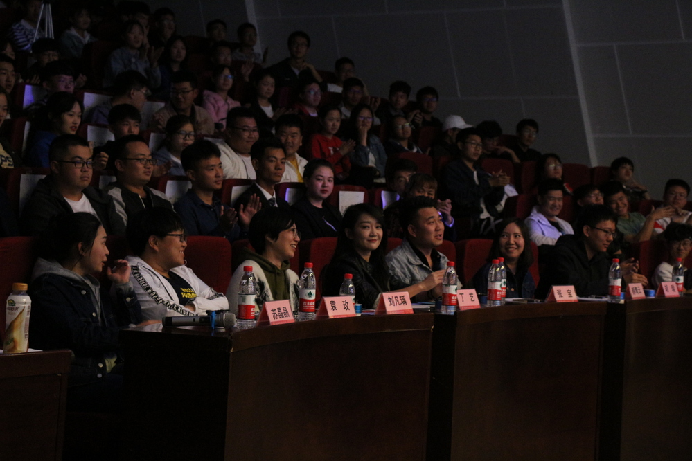 中石大广播台顺利举办“声赞新中国·音你而精彩”首届“石大之声”配音大赛复、决赛 (107)