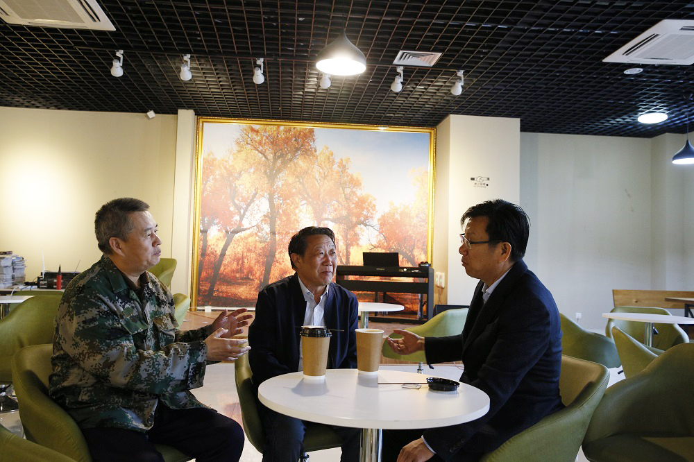 20190411赵文泉书记一行到校区考察 (104)