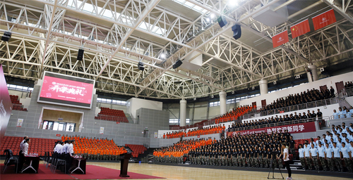 20180909新生2018级开学典礼-张宝 (78)