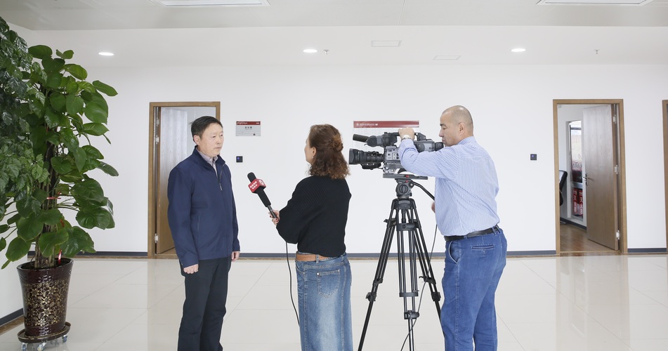 20171025教职工十九大精神座谈会 (31)