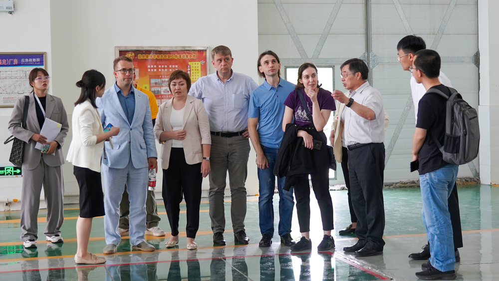 20230522俄罗斯团赴校区参观-魏静怡 (29)