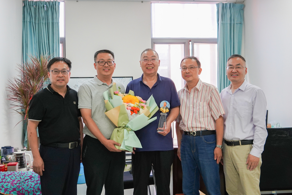 20230910教师节慰问（工学院）-袁玫 (18)