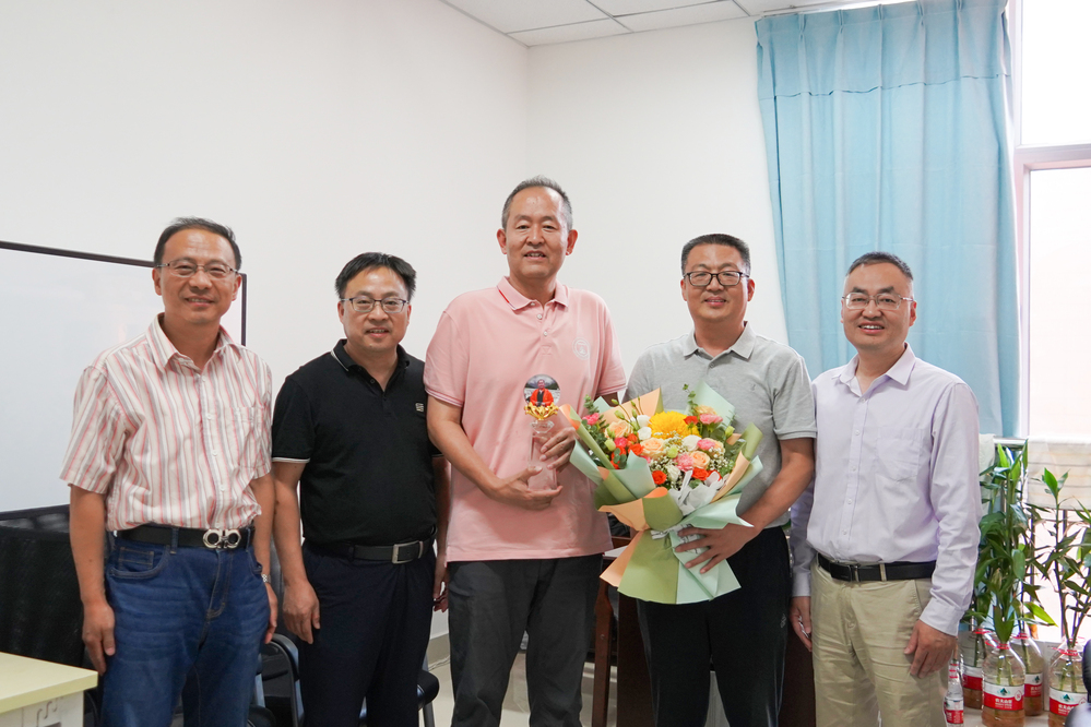 20230910教师节慰问（工学院）-袁玫 (29)