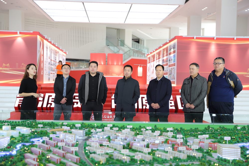 20231127新疆工程学院刘海清一行来校区调研-魏静怡 (52)