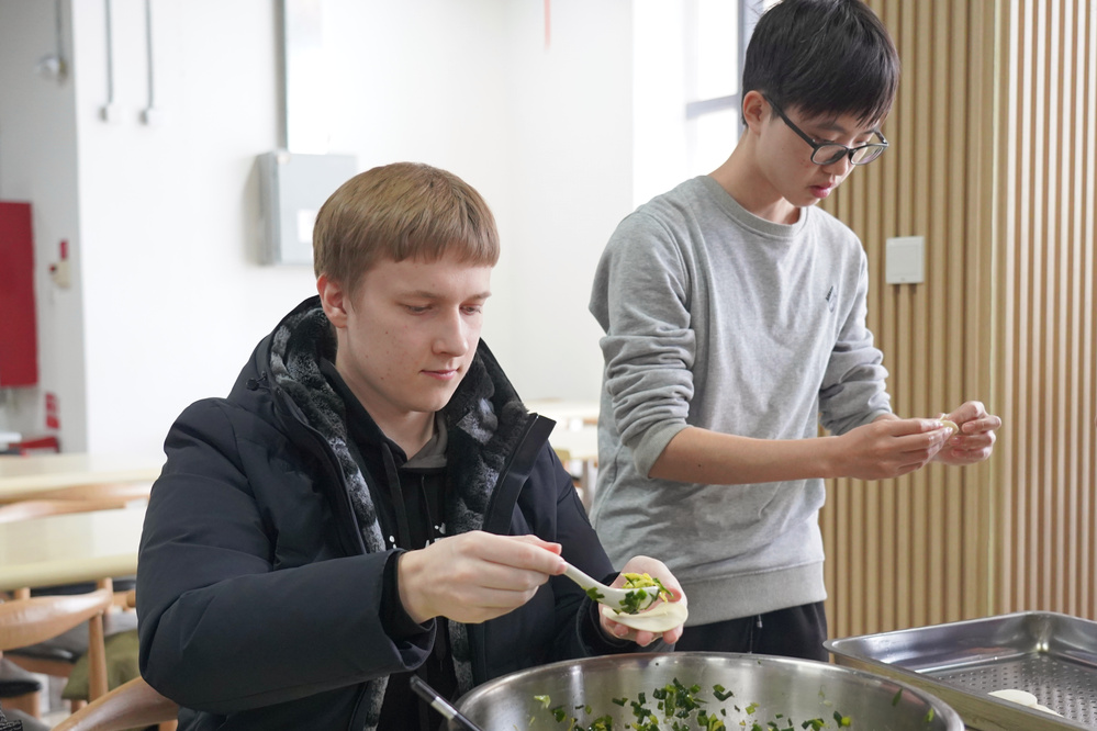 20240209留校师生除夕聚餐-袁玫摄影 (152)