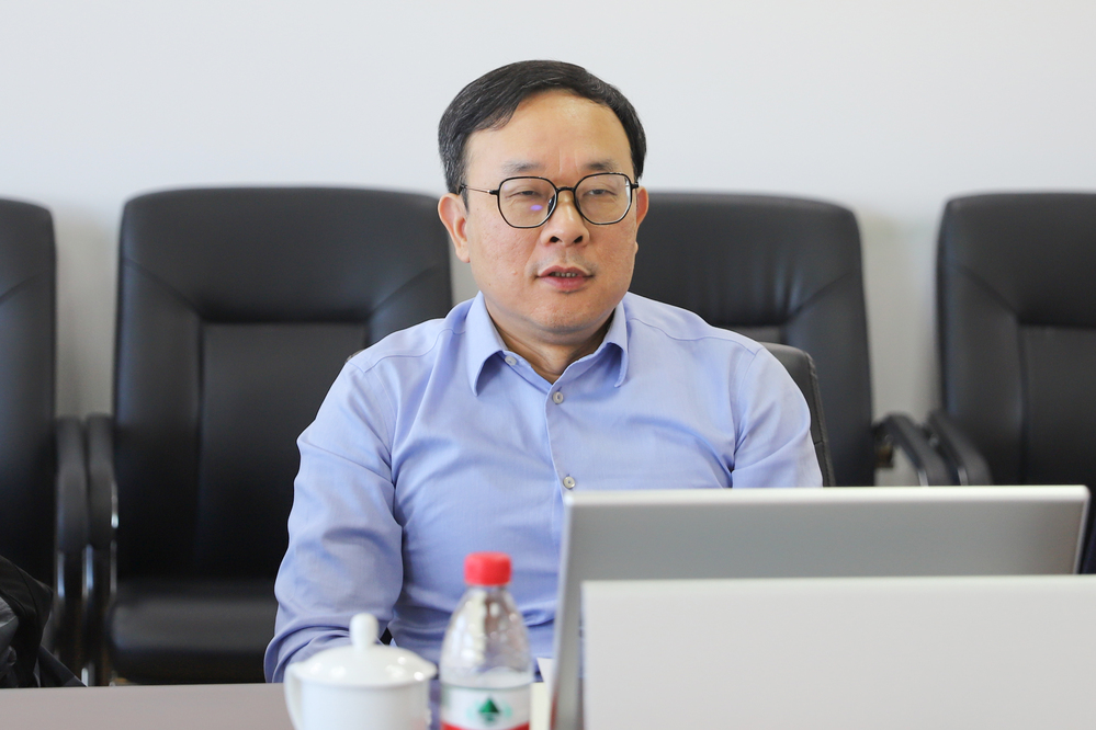 20240324喀什地委教育工委郑长青副书记一行到访校区-魏静怡 (36)