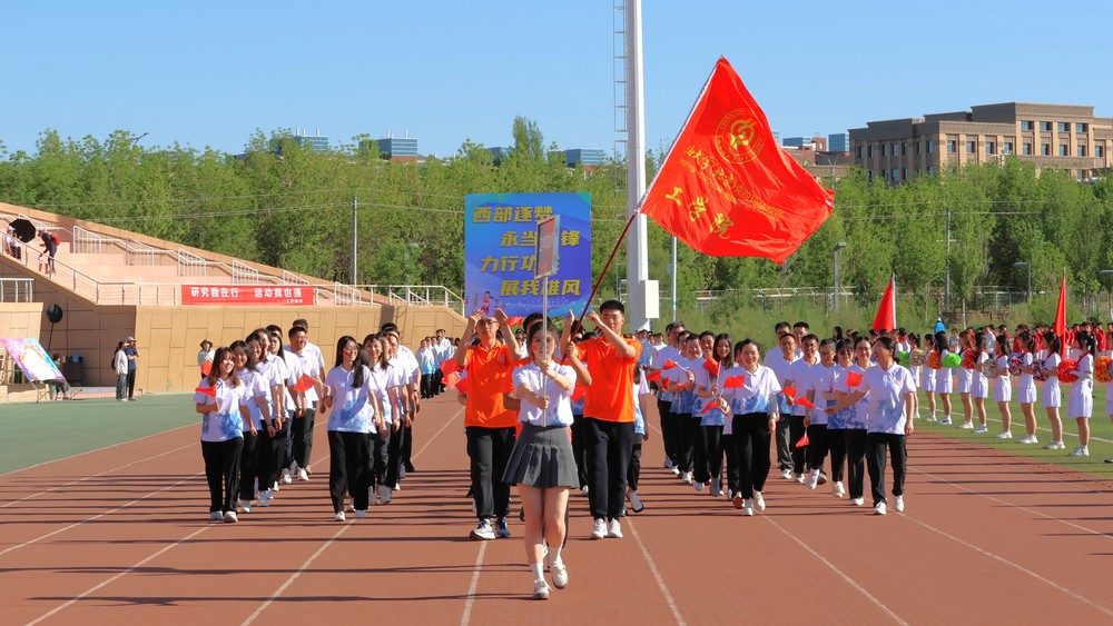 队列正面 郭欣然JPG (42)