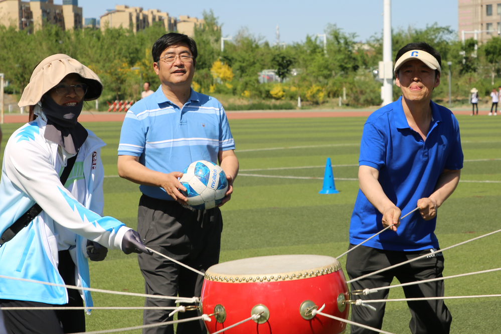 427fb1cfa773f4640b3a5f3d1eb3e94